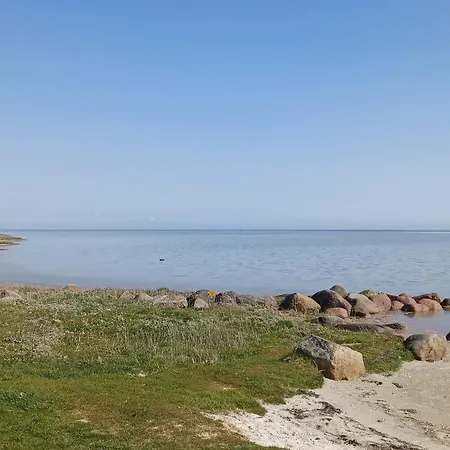 6 Person In Feriehus Hadsund